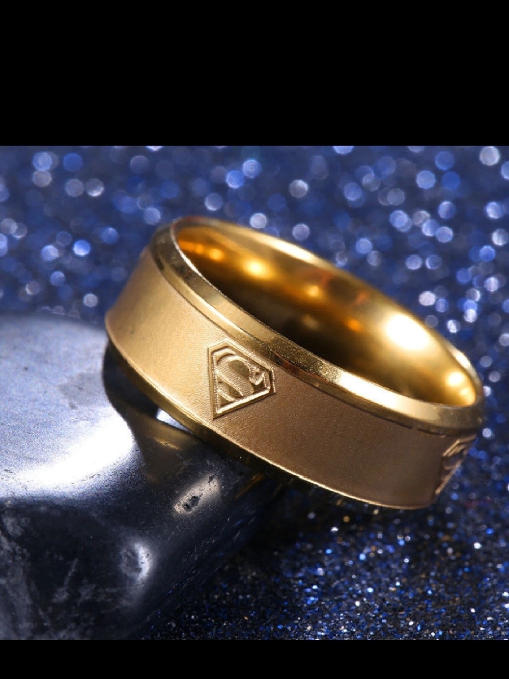 DC Comics Superman Gold Stainless Steel 4 Logo Comfort Fit Band Ring Mens Size 9
